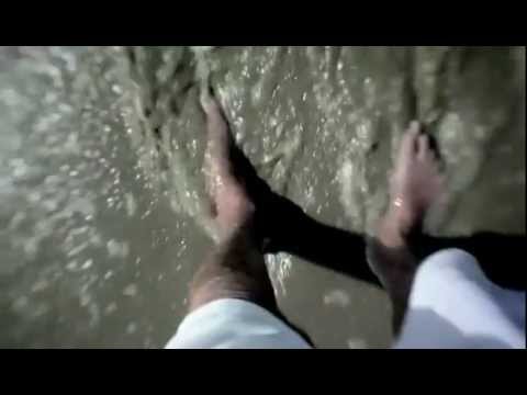 la vida de un hombre en 45 segundos